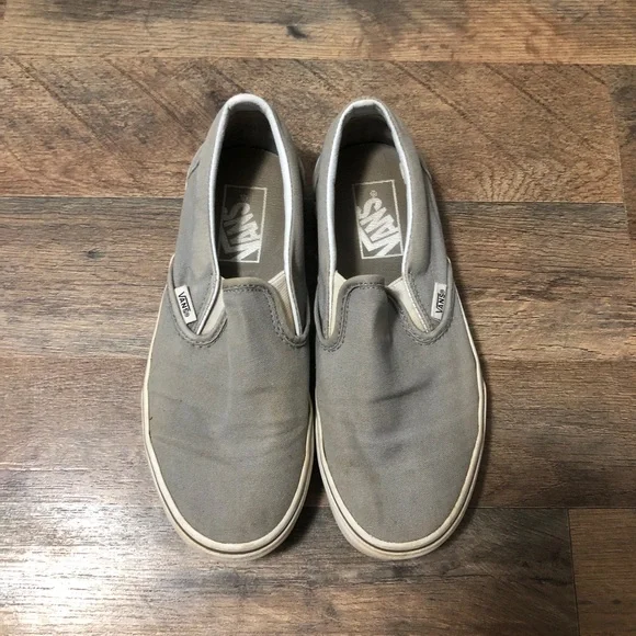 gray vans - Picture 2 of 6